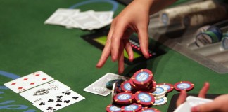 Online Live Casino Games: Satisfying Our Taste for Realism casino-gambling