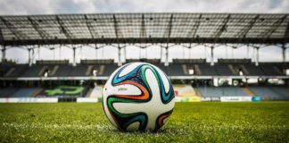 The US and the UK betting market fooball-ball
