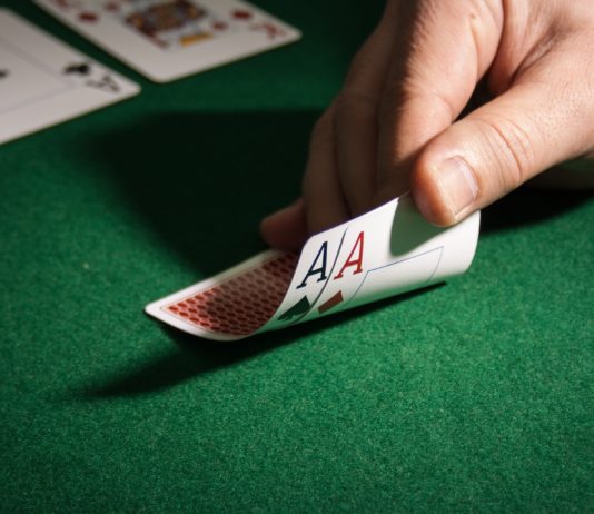 The Art to Successfully Bluffing in Poker art-successfully-bluffing-in-poker